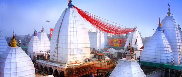 The Baidyanathdham temple complex at Deoghar